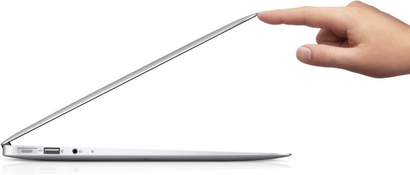 New Apple MacBook Air 11.6 Laptop   MC968LL/A (July, 2011) (Latest 