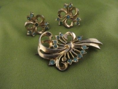 Lovely Vtg Light Blue Rhinestone Floral Bow Brooch Pin Earrings Set 