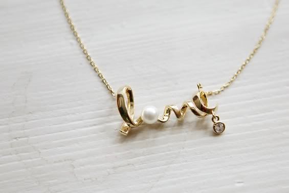 Korean Fashion Gold Color LOVE words Cute Necklace P203  